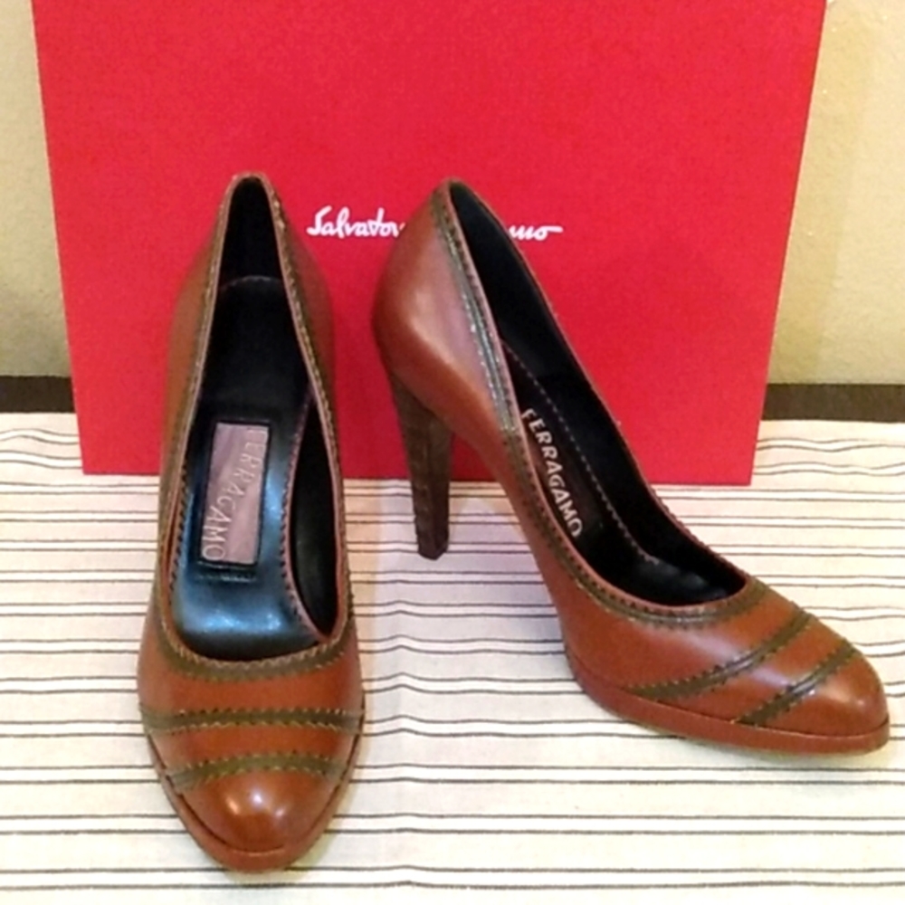 Salvatore Ferragamo Stitched Pumps